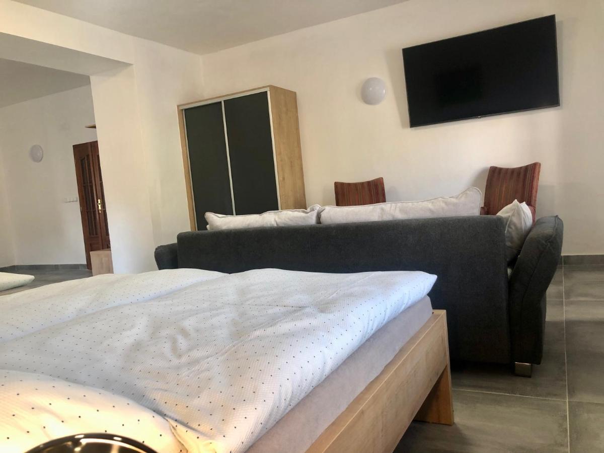 Penzion Sloup Sloup  المظهر الخارجي الصورة